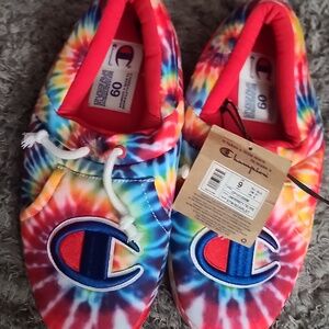 Champion Tye Tie Mens size 9 Slippers NWT
